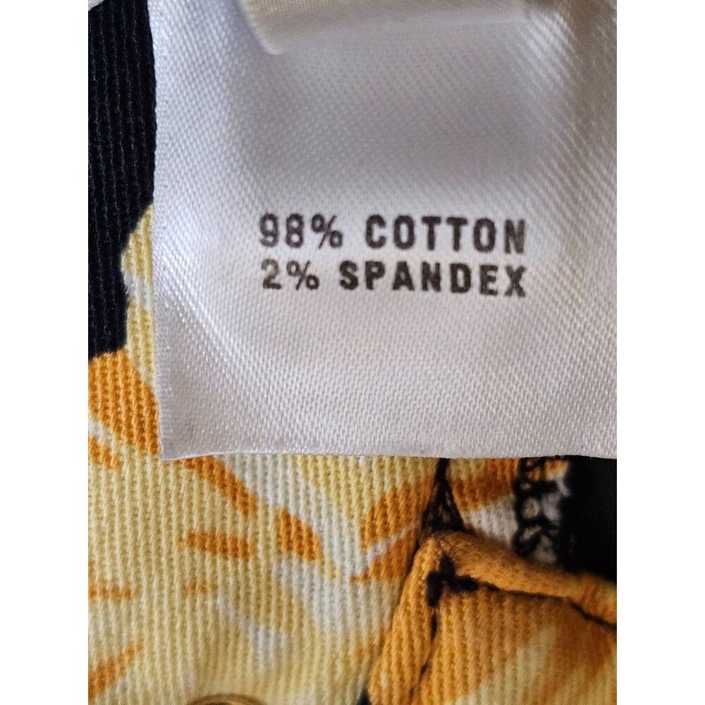 St. John Sport Rose Floral Capri Pants Size 12 Black Yellow - Picture 10 of 11